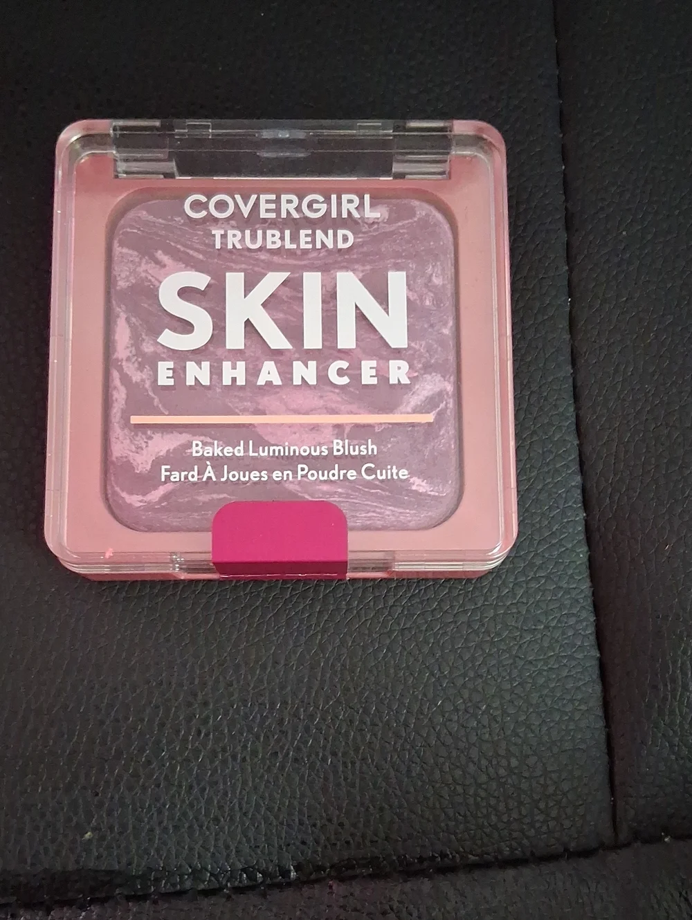 COVERGIRL pair skin